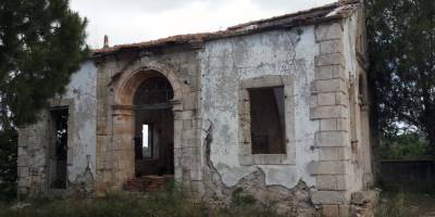 Dipkarpaz Çevre Koruma ve Sosyal Aktivite Derneği, tarihi yapıların turizm amaçlı gençlere verilmesi gerektiğini belirtti