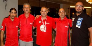 İki kupa sevinç yarattı