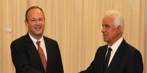 Eroğlu, Rubini kabul etti