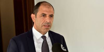 Özersay, dokunulmazlığın kaldırılması konusundaki gecikmeye tepki gösterdi