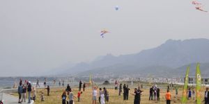 Lapta Belediyesi Koşu ve Uçurtma Şenliği Düzenledi