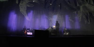 Besteci ve müzisyen Andys Skordis’den zalim insanlığa saykodelik, mistik ve şamanistik bir çığlık: “β”