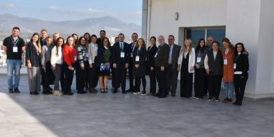 Sağlık çalışanlarına Hastane ve Afet Acil Durum Planı hazırlanma eğitimi başlatıldı