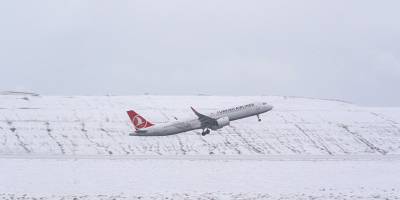 İstanbul’daki kar yağışı nedeniyle THY’nin Ercan uçuşları iptal oldu