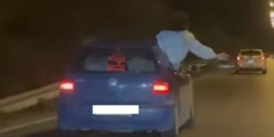 Tehlikeli şekilde yolcu taşıyan araç sürücüsüne 15 bin TL ceza