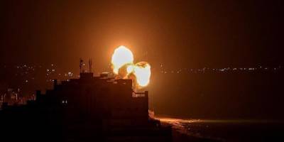 İsrail uçakları, Suriye'de 17 hava saldırısı düzenledi