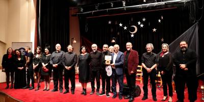 İskele’de şiir ve şarkı gecesi düzenlendi