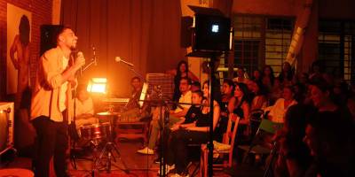 Lefkoşa’da kahkaha dolu bir gece: 20 Mart’ta Mod Cafe’de Komedi Gecesi!