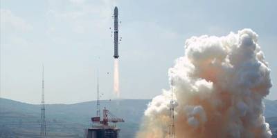 Çin uzaya internet test uydusu fırlattı