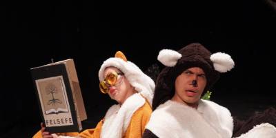 "Her Şeyi Bilen Kitap" çocuk oyunu ilk gösterimini gerçekleştirdi