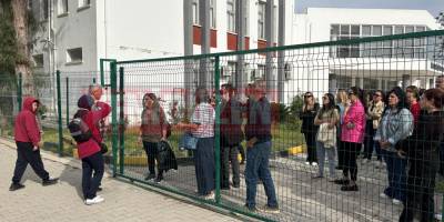 İrsen Küçük Ortaokulu’ndaki başörtülü öğrenci okuldan kaydını aldı