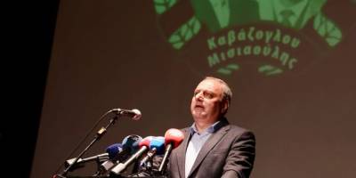 Stefanu: “Her beş çalışandan biri bin 500 euronun altında gelir elde ediyor”