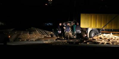 Güneyde Paskalya şenliğinde trajedi: Üzerine direk düşen genç hayatını kaybetti