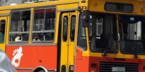 Yolcu otobüsüne saldırı: 9 ÖLÜ