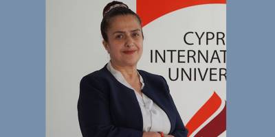 “Mesleki kimliğinize sahip çıkın, sürekli gelişime açık olun”