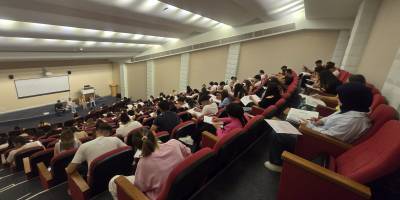 Yakın Doğu Üniversitesi burs sıralama sınavı gerçekleştirildi