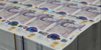 Sterlin 56 TL'ye dayandı