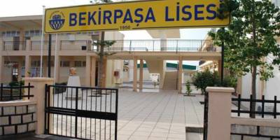 Bekirpaşa Lisesi'ndeki Grev 60 gün ertelendi