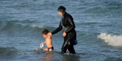 Suriye'de kadınlara tesettür mayo zorunluluğu getirildi