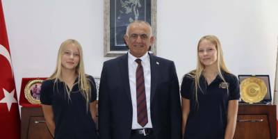 “Öğrencilerimizin elde ettiği başarılardan gurur duyuyoruz”