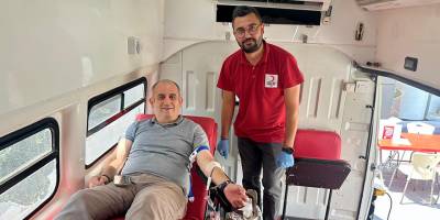 Telsim personelinden kan bağışı