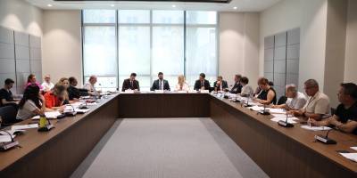 Sağlık Hizmetleri Dairesi (Kuruluş, Görev ve Çalışma Esasları) Yasa Tasarısı yeniden komitede