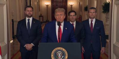 ABD, İran'da nükleer tesisleri vurdu