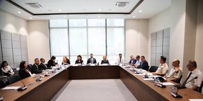 İdari, Kamu ve Sağlık İşleri Komitesi, iki yasa tasarısını onaylayarak Genel Kurul’a sevk etti