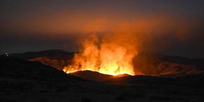 ABD'nin California eyaletinde çıkan yangınlar 29 bin hektardan fazla alana yayıldı