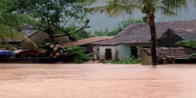 Vietnam'da şiddetli yağışların yol açtığı afetlerde 8 kişi öldü, 3 kişi kayboldu