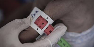 İngiltere, Gazze'den acil tıbbi desteğe ihtiyaç duyan çocukların tahliyesinde gecikmekle eleştiriliyor