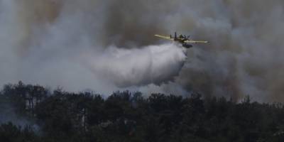 Çanakkale'de çıkan orman yangınına müdahale ediliyor