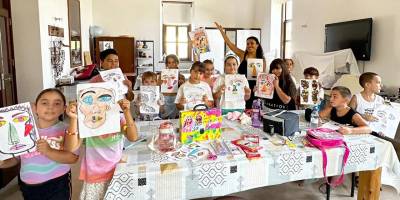 Çatalköy Esentepe Belediyesi Yaz Okulu’nda sanat yolculuğu tamamlandı