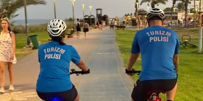 ‘Hurma çekirdeği’ atışması, bıçaklı kavgaya dönüştü, 4 kişi tutuklandı