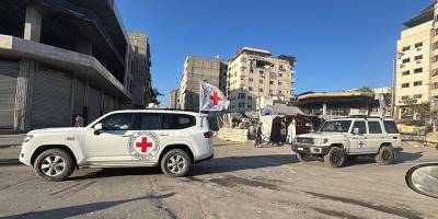 Gazze'de ateşkes: Rehine ve mahkûmlar serbest bırakılıyor