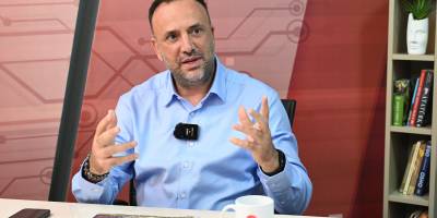 “Erken seçim şart, bu toplumun kaybedecek bir günü yok”