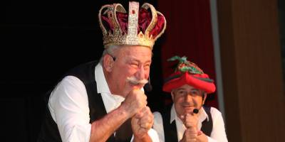 Usta Oyuncu Altan Erkekli, YDÜ’de kanser hastaları yararına izleyici ile buluşacak