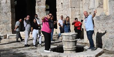 TUFAD, Finike’de doğa- kültür turu yaptı 