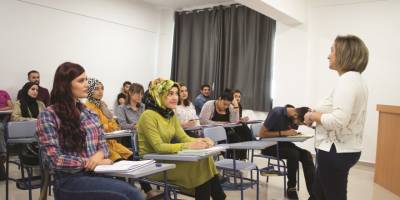 DAÜ Eğitim Fakültesi geleceğin eğitimcilerini yetiştirmeye devam ediyor