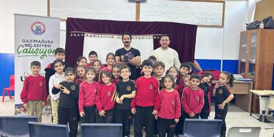 “Gizli Hazine Karagöz” gölge oyunu Gazimağusa’daki okullarda çocuklarla buluşuyor