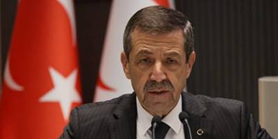 Ertuğruloğlu: “Erhürman’ın 4 maddelik müzakere metodu, takdir edilecek bir yöntemmiş gibi pazarlanıyor”