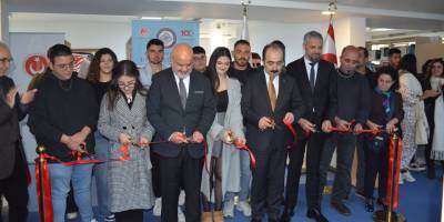 Türk Tarih Kurumu’nun “Yüzüncü Yıl Kitaplığı” YDÜ Büyük Kütüphane’de açıldı!