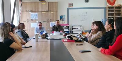 KTÖS Gönyeli- Alayköy Belediyesi bölgesindeki okulları ziyaret etti