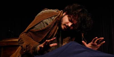 Raskolnikov oyununun gösterimleri devam ediyor