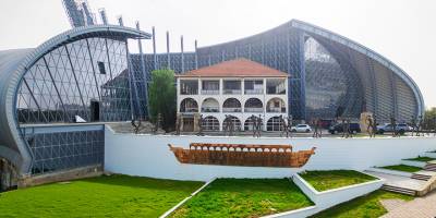 Yakın Doğu Üniversitesi Sanat Kütüphanesi kuruyor