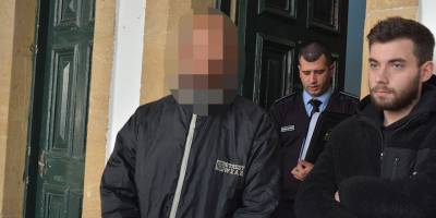 Sahte sigorta poliçesiyle kuzeye geçmeye çalıştı!