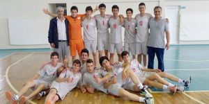 Yıldızlar final için oynayacak