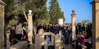 Prof. Dr. Mehmet Altınay kabri başında anıldı