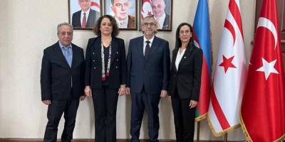 AÖA Başkanı Konedralı ve DAÜ Eğitim Fakültesi Dekanı Pehlivan, KKTC Bakü Temsilciliğini ziyaret etti