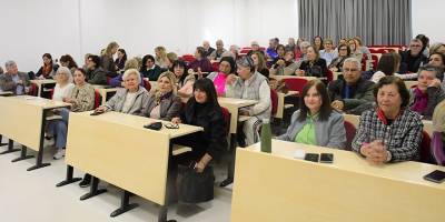 DAÜ’de “60+ İleri Yaş Gelişim / Tazelenme Üniversitesi” adlı proje kapsamında ilk ders verildi